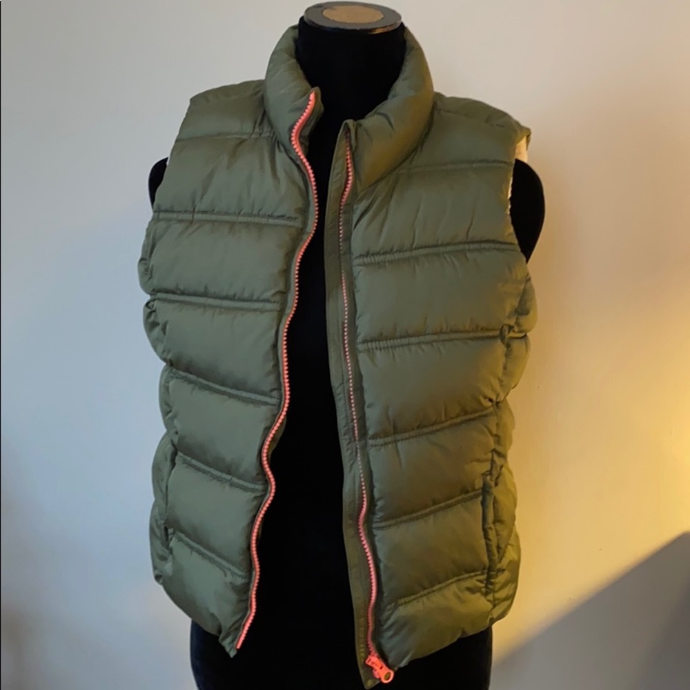 COPY - Gap kids Sherpa lined fleece vest